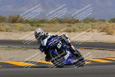 media/Oct-08-2022-SoCal Trackdays (Sat) [[1fc3beec89]]/Turn 16 (125pm)/